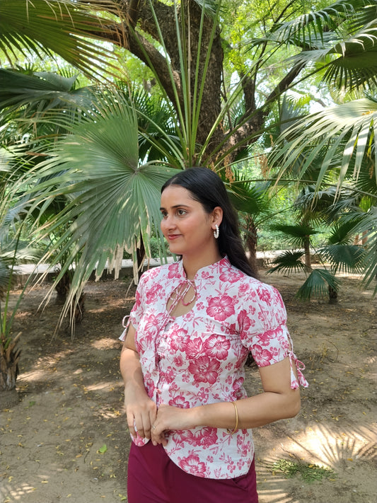 Madhubala Collar Top| Pink & White Puff Sleeve