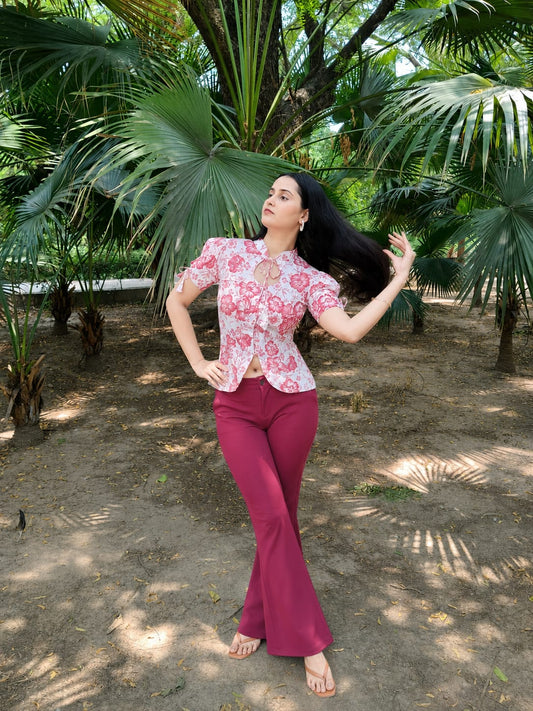 Madhubala Collar Top| Pink & White Puff Sleeve